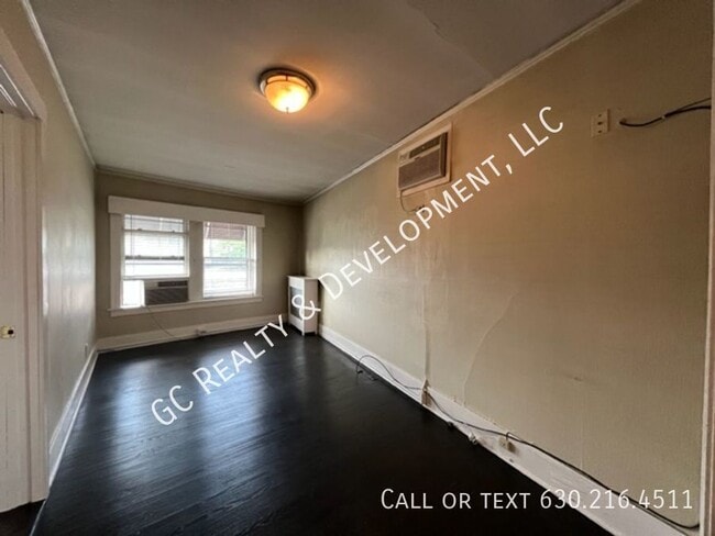 532-534 Crescent Blvd in Glen Ellyn, IL - Building Photo - Building Photo