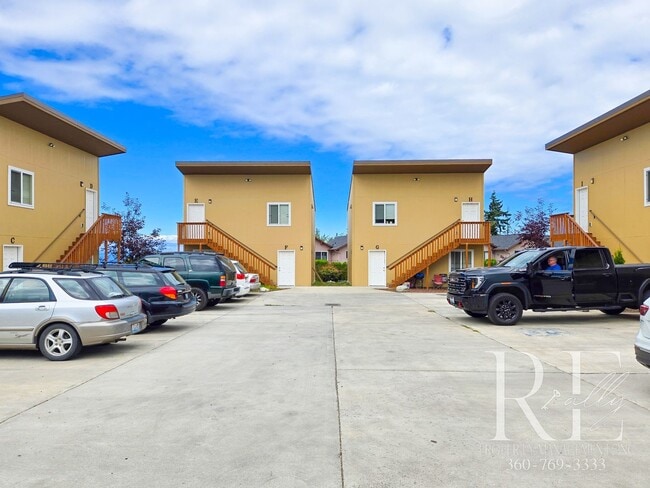 property at 1203 Campbell Ave