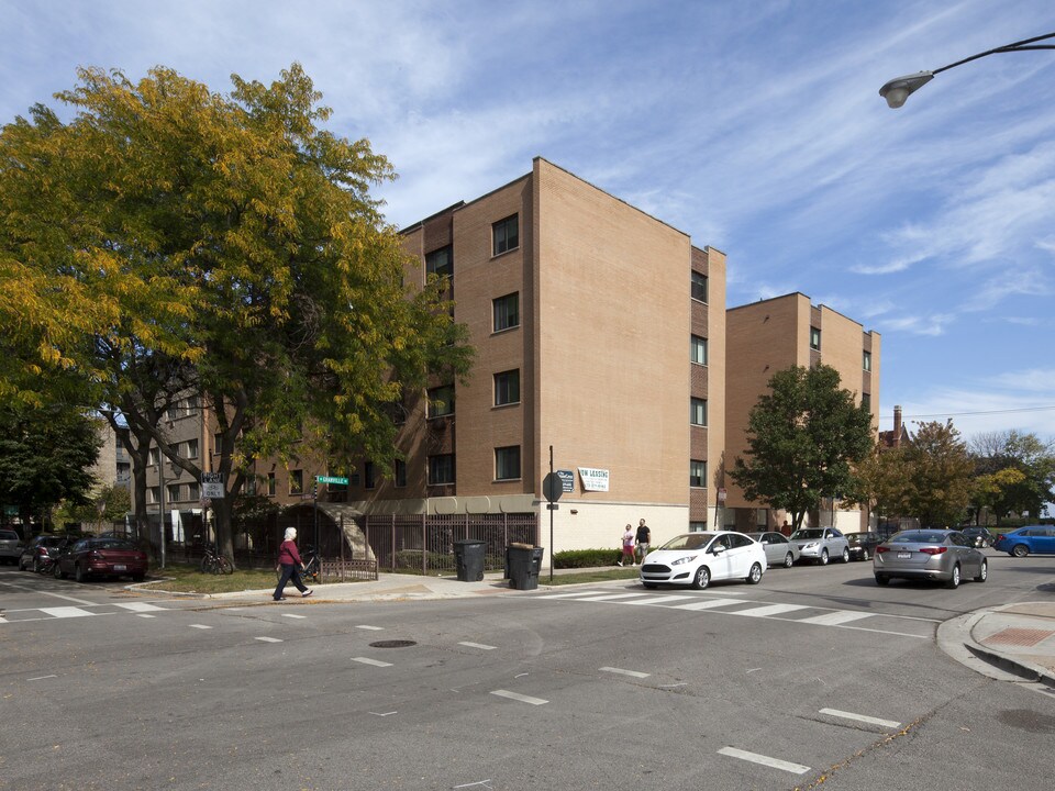 The Stonecrest in Chicago, IL - Building Photo