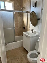 13636 Cerise Ave in Hawthorne, CA - Building Photo - Building Photo