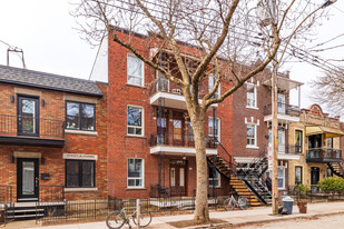 5480-5586 4E Av in Montréal, QC - Building Photo