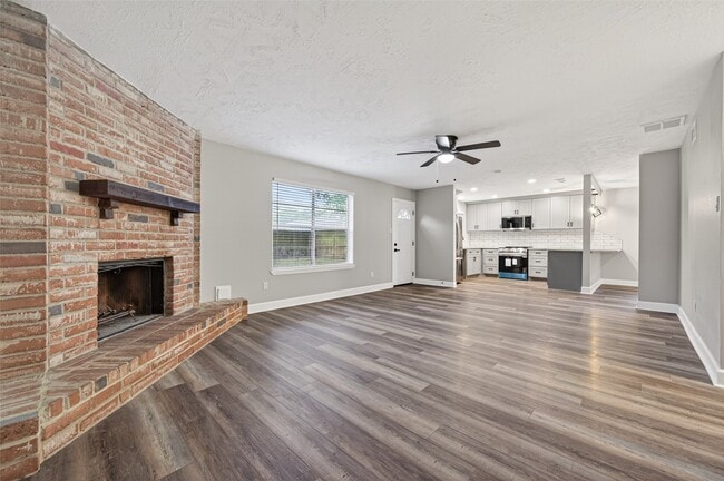 16222 Cypress Point Dr