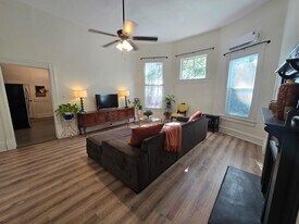 1834 Highland Ave in Montgomery, AL - Building Photo