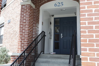 Villita Apartments in Providence, RI - Foto de edificio - Building Photo