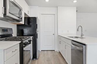 3933 Orinda Dr in Lehi, UT - Building Photo - Building Photo