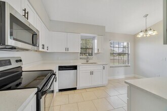 143 Alta Vista Ct in Davenport, FL - Building Photo - Building Photo