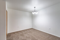 Apple Valley Apartments in Romeo, MI - Building Photo - Interior Photo