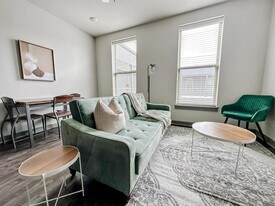 111 E 4th St in North Little Rock, AR - Building Photo