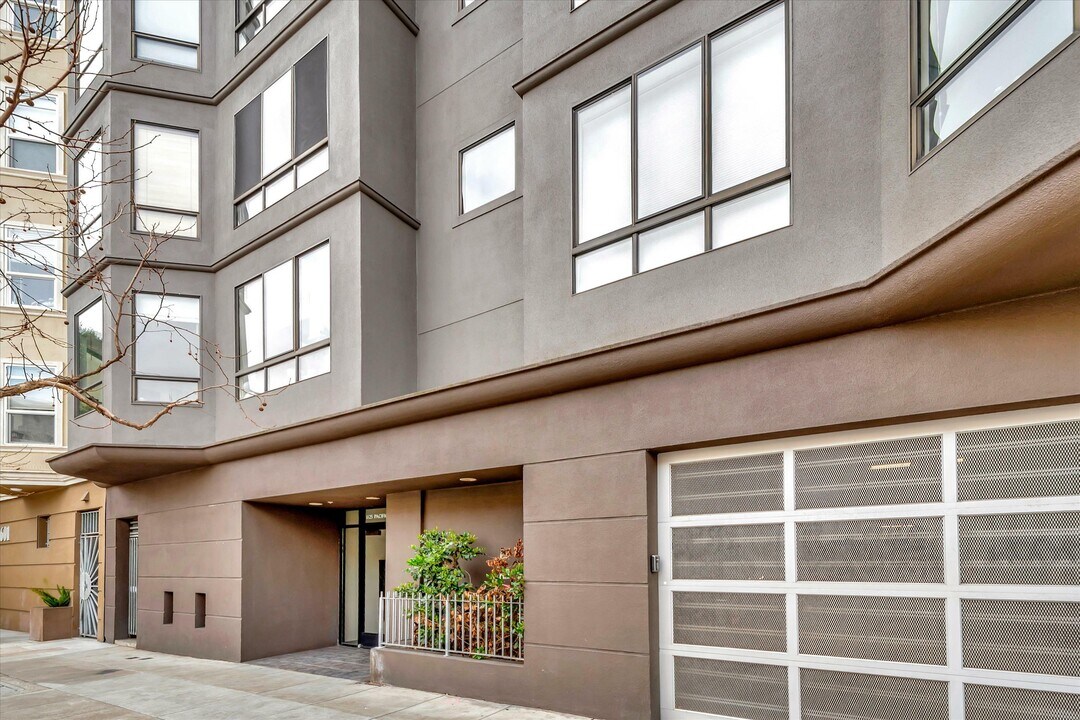1625 Pacific Ave in San Francisco, CA - Building Photo