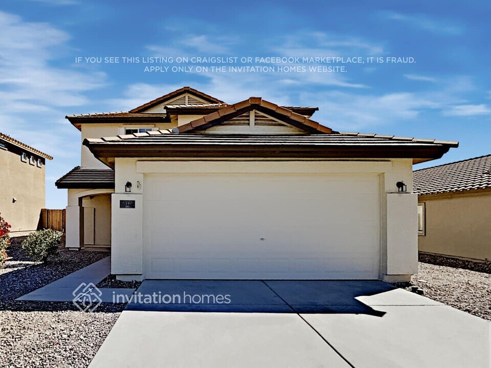 917 S 224th Ln in Buckeye, AZ - Building Photo