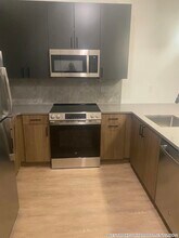 199 Gardner St, Unit 217 in Boston, MA - Building Photo - Building Photo
