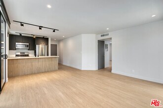 3602 Dunn Dr in Los Angeles, CA - Building Photo - Building Photo