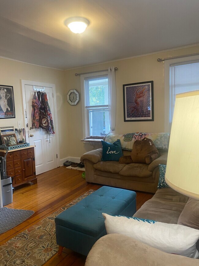 86 Ridge St Apartments and Nearby Pearl River Apartments For Rent