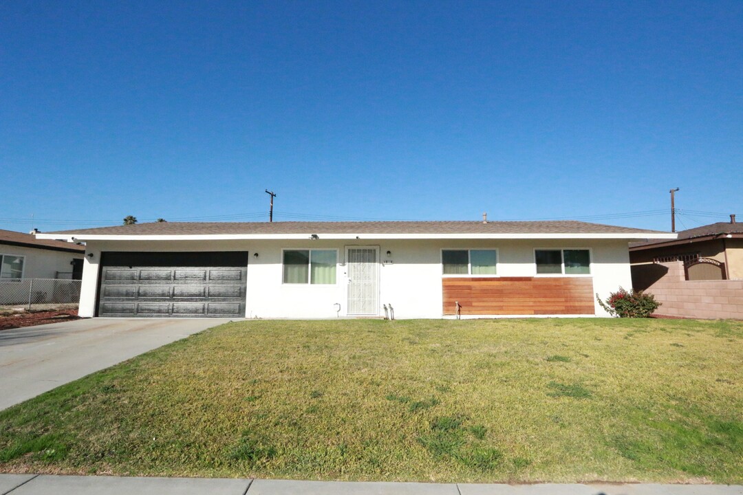 1918 W 15th St in San Bernardino, CA - Building Photo