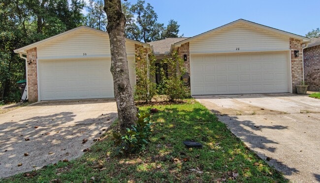 property at 30 Roserita Pl