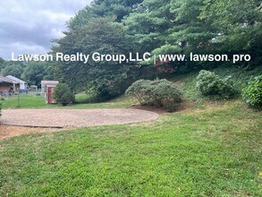 4777 Long Acre Dr NE in Roanoke, VA - Building Photo - Building Photo