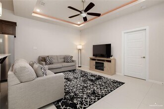 13 N 51st St in McAllen, TX - Building Photo - Building Photo