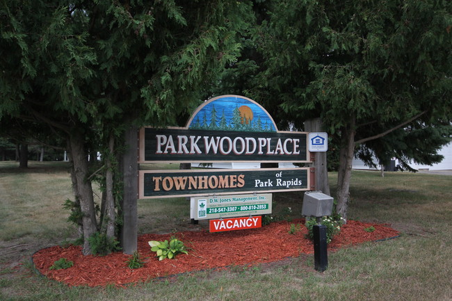 Parkwood Place Townhomes in Park Rapids, MN - Building Photo - Building Photo