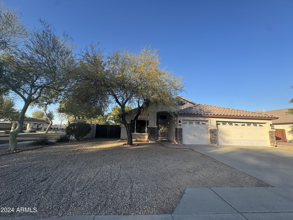 9630 W Reno View Dr in Peoria, AZ - Building Photo