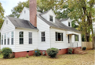 201 Blanche Ave, Unit D1 in Belmont, NC - Building Photo - Building Photo