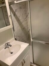 1636 44th St NW, Unit English Basement in Washington, DC - Building Photo - Building Photo