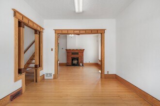 1216-1215 15 St SW in Calgary, AB - Building Photo - Building Photo