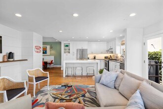 1606 18th St in Manhattan Beach, CA - Building Photo - Building Photo