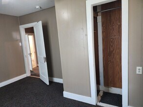 809 S Avenue A in Portales, NM - Building Photo - Building Photo