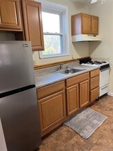 3 Daniel Pl in Sea Cliff, NY - Building Photo - Building Photo