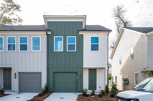 1648 Florence Run NW in Atlanta, GA - Building Photo