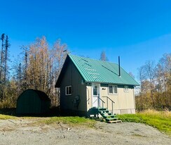 1801 N Lakeview Dr, Unit 1801 N Lakeview Dr. #B in Wasilla, AK - Building Photo