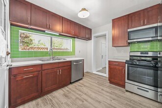 5318-5320 Brockbank Pl in San Diego, CA - Building Photo - Building Photo