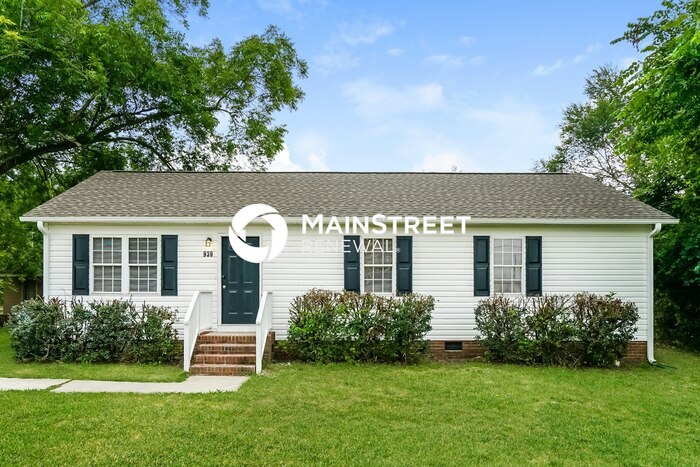 939 Rand St in Smithfield, NC - Building Photo