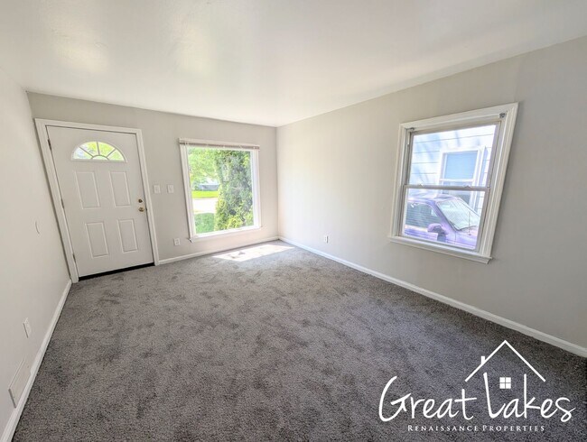 13823 Marshall Ave in Warren, MI - Building Photo - Building Photo