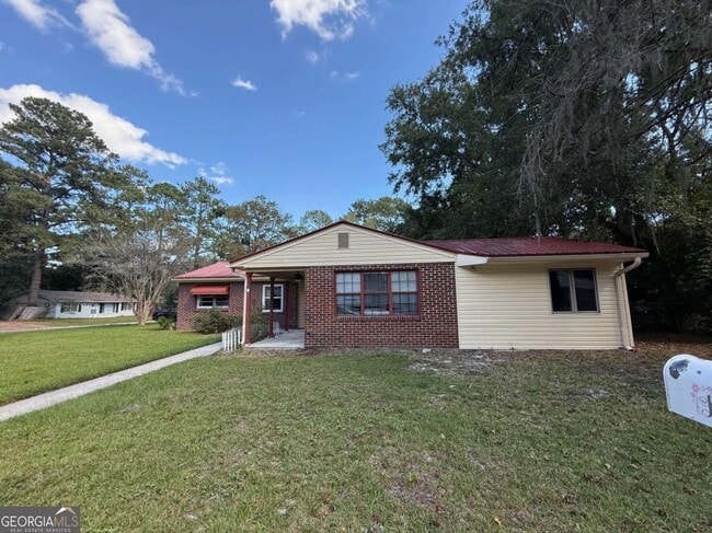 501 Patton Rd in Hinesville, GA - Building Photo - Building Photo