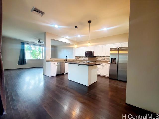 property at 91-6221-6221 Kapolei Pkwy