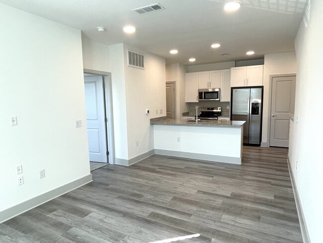 property at 2020 Grandway Dr