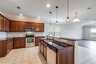 2784 Cresent Lake Dr in Little Elm, TX - Building Photo - Building Photo