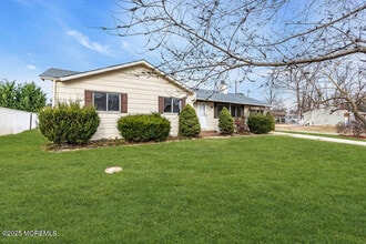 1841 2nd Ave in Toms River, NJ - Building Photo - Building Photo