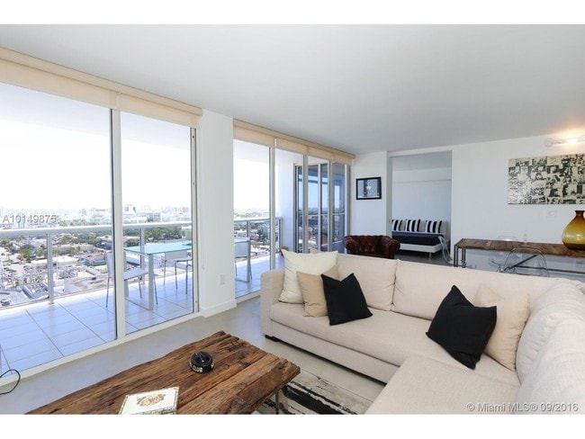 property at 1900 Sunset Harbour Dr