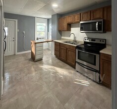 613 S 5th St in Springfield, IL - Building Photo - Building Photo