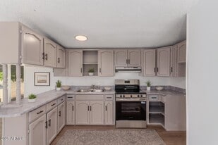 26701 Shangra Ln in Casa Grande, AZ - Building Photo