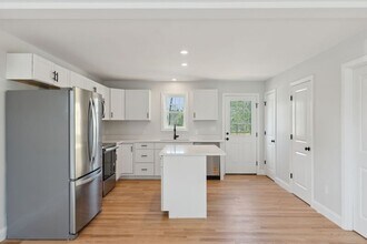 25 Legacy Ln in Kennebunk, ME - Building Photo - Building Photo