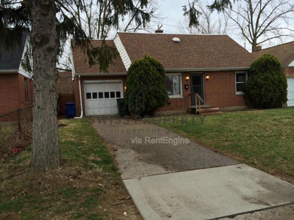 1110 S Kellner Rd in Columbus, OH - Building Photo