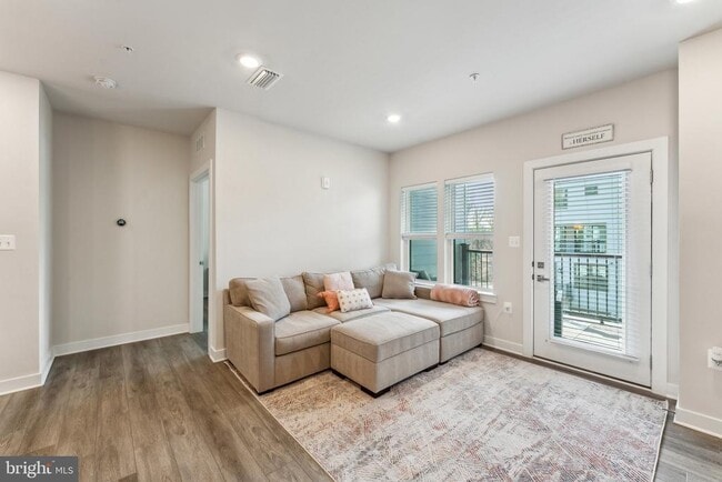 property at 12875 Mosaic Pk Wy