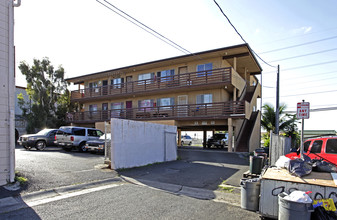 98-091 Kanuku Pl in Aiea, HI - Building Photo - Building Photo