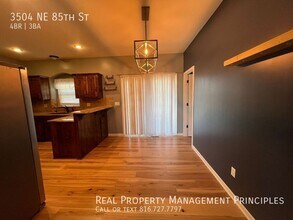 3504 NE 85th St in Kansas City, MO - Building Photo - Building Photo