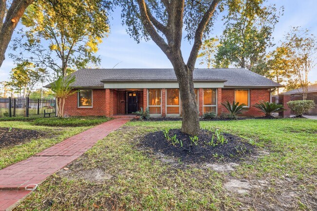 property at 3338 Prospect St