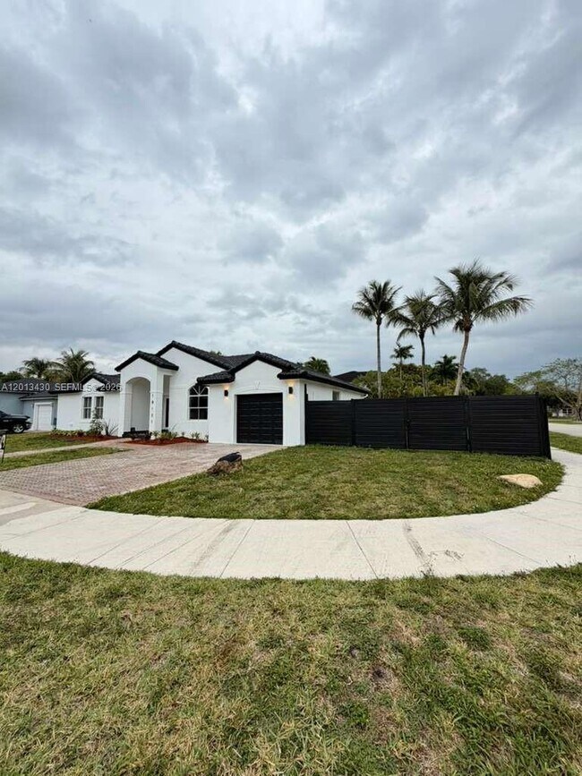 18121 SW 152nd Ct