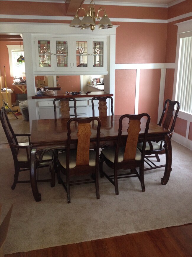 property at 5006 8th Ave NE